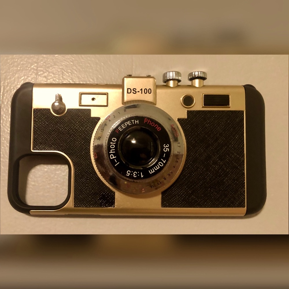 Vintage Camera iPhone 11 Pro Max Case📸